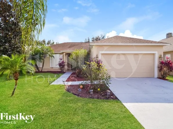 533 Terranova Cir, Winter Haven, FL 33884