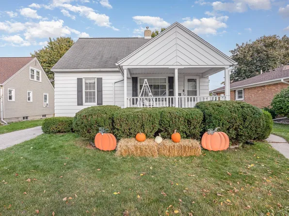 1005 S McLellan St, Bay City, MI 48708