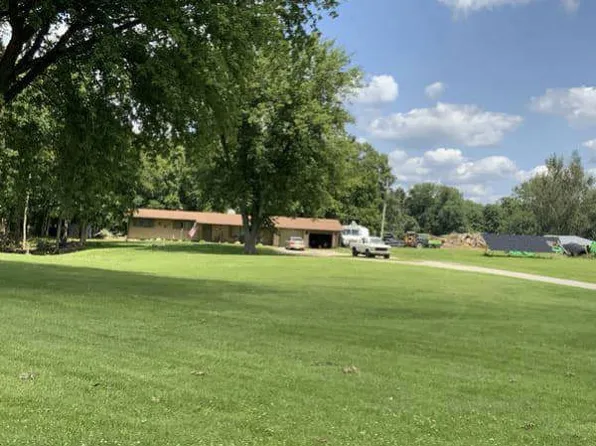 1322 Richland Rd, Lacon, IL 61540