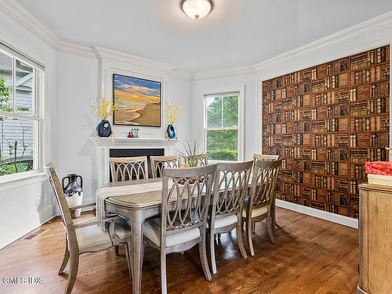 8 Highview Ave — Photo 17