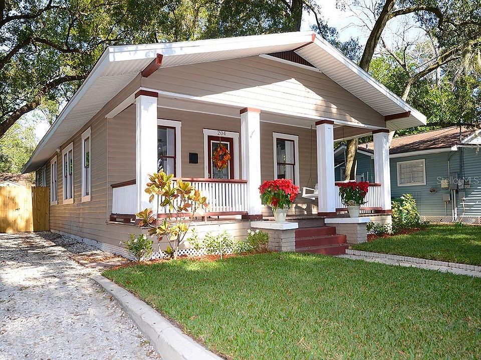 1st image of 204 E Hanna Ave
