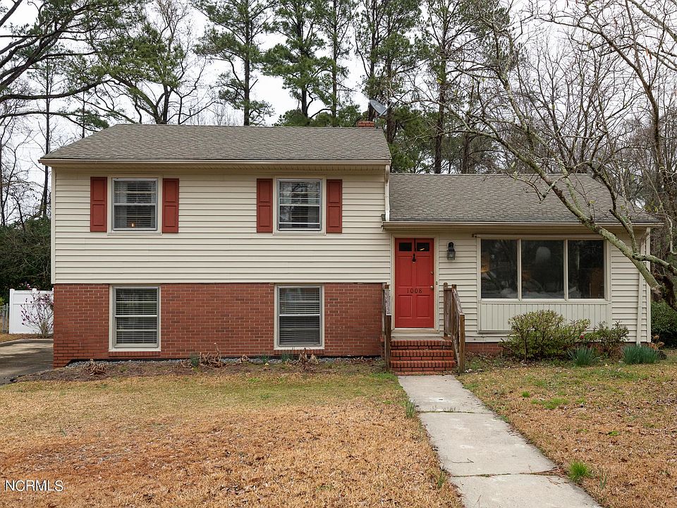 1st image of 1008 N Overlook Dr