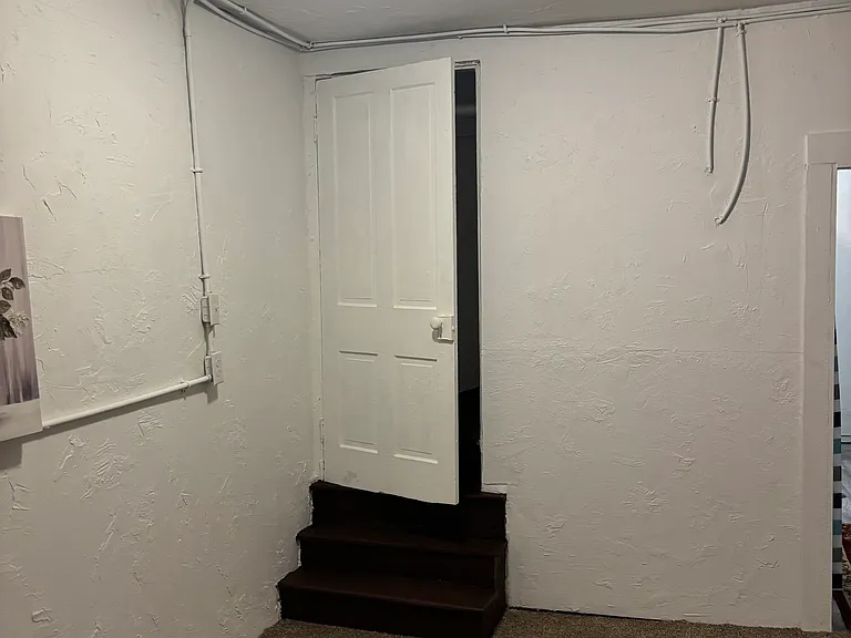 1304 Market St — Photo 30