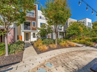 1010 Alkali Ln, Sacramento, CA 95814