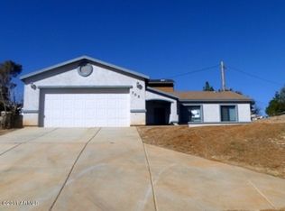 702 Robles St, Oracle, AZ 85623