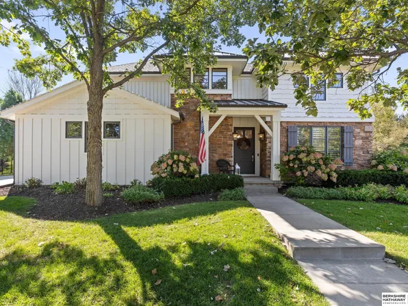 3324 S 185th St, Omaha, NE 68130