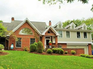 113 Holly Ln, Perrysburg, OH 43551