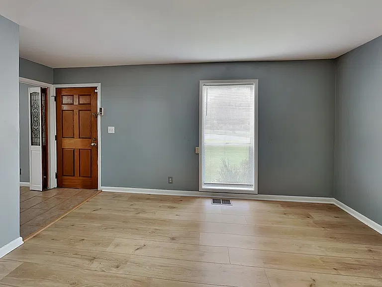3020 Wenonah Park Pl SW — Photo 2