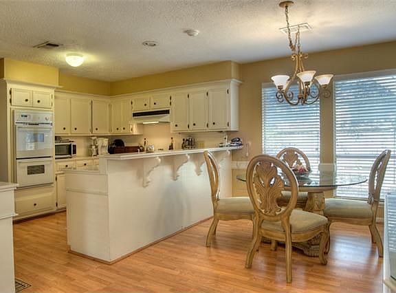 5th image of 11618 Lakeside Place Dr