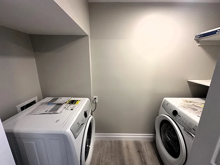 67 Russell Hill Dr #2 — Photo 14