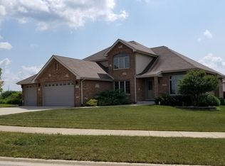 4979 W Hawk Ln, Monee, IL 60449