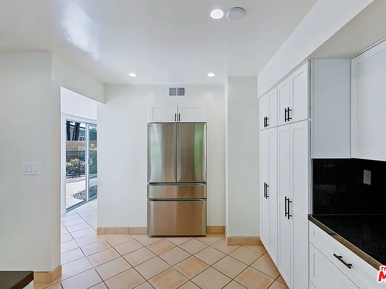 1054 Enchanted Way — Photo 11