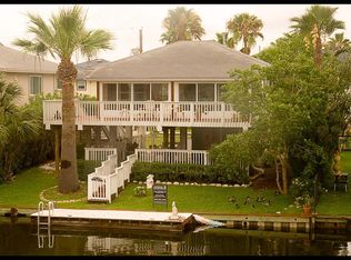 646 Warsaw St, Bayou Vista, TX 77563