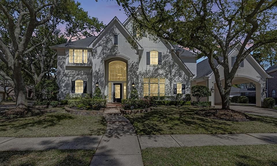 1st image of 3810 Loch Glen Ct