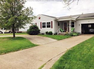 503 29th St, Point Pleasant, WV 25550