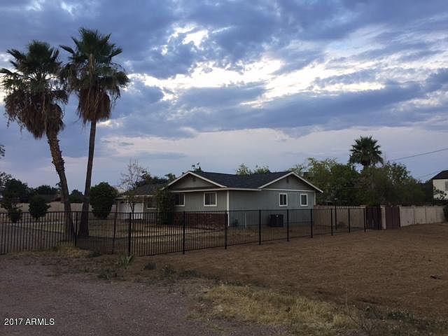 1st image of 11840 N 25th Pl