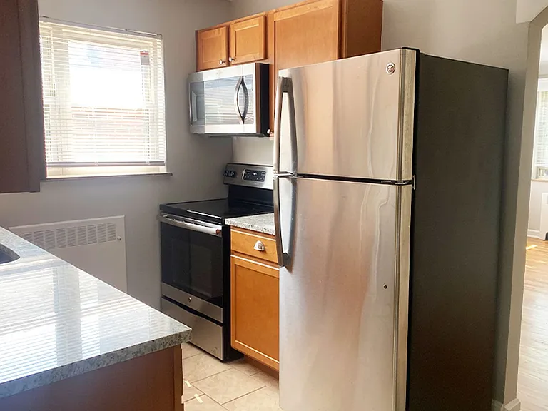 Edroy Court — Photo 40