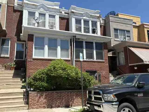 5355 Hazelhurst St, Philadelphia, PA 19131