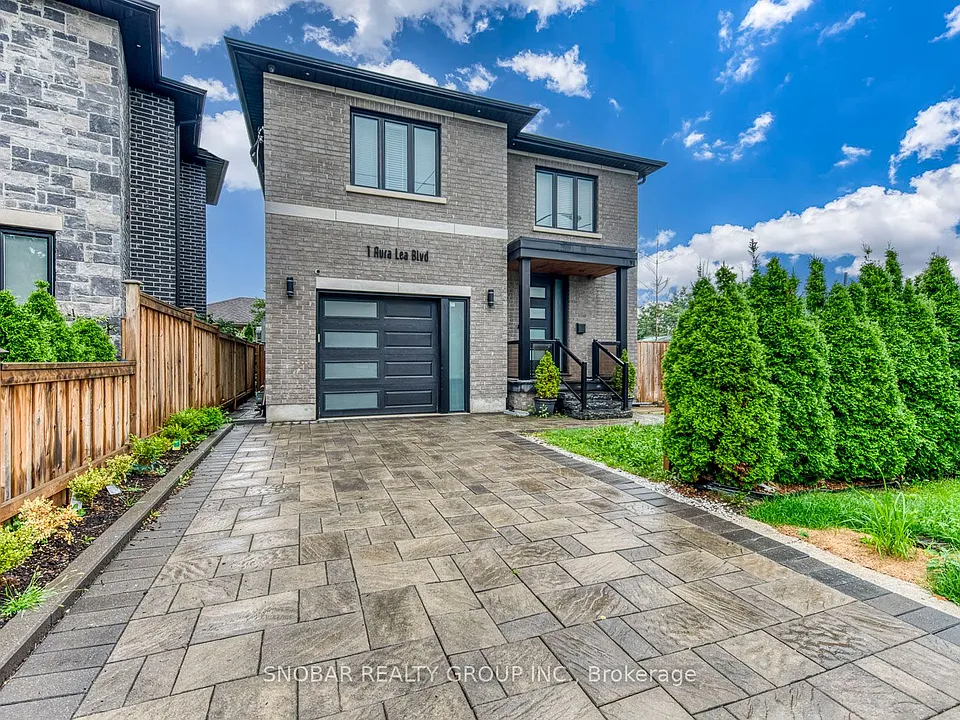 1 Aura Lea Blvd