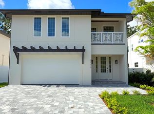 2590 Floyd St, Sarasota, FL 34239