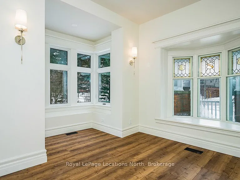 20 Alice St E #1 — Photo 15
