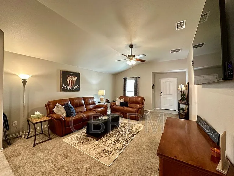 3704 Prentiss Ave — Photo 3