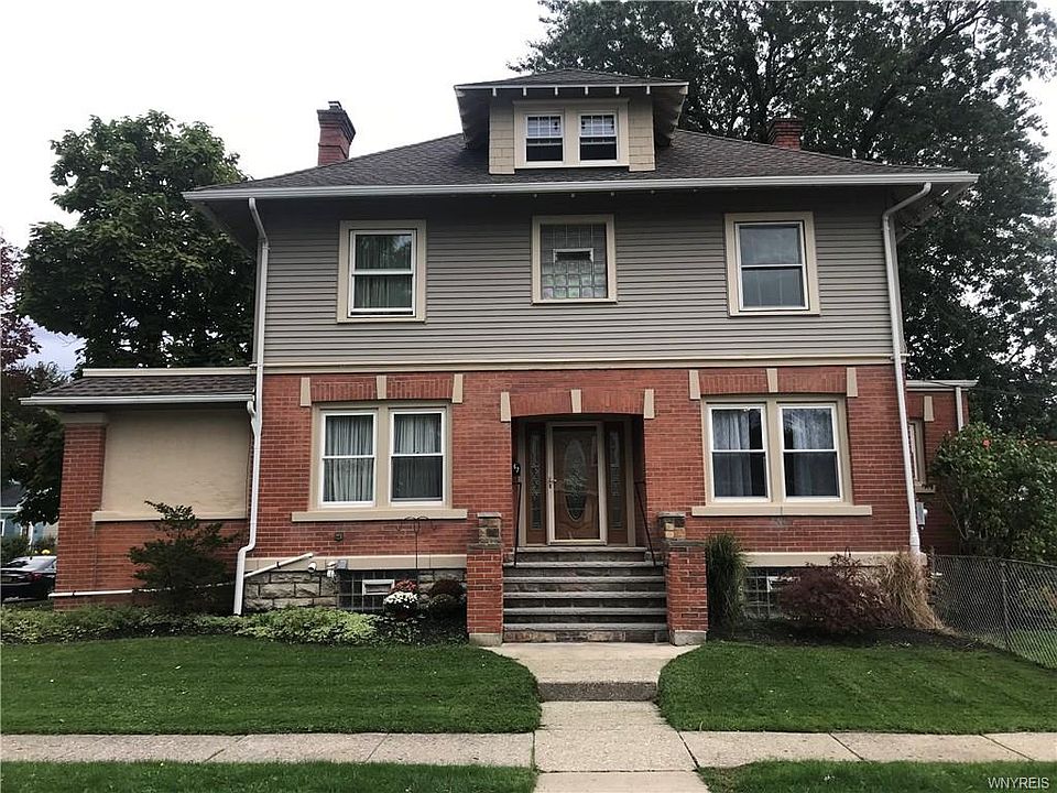 1st image of 62 Palmer Ave
