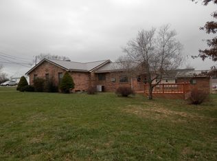 1694 Hickory Flats Rd, Pennington Gap, VA 24277