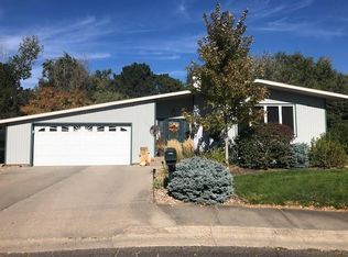 2008 E Broadway Ave, Pierre, SD 57501