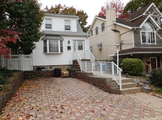 52 N Mada Ave, Staten Island, NY 10310