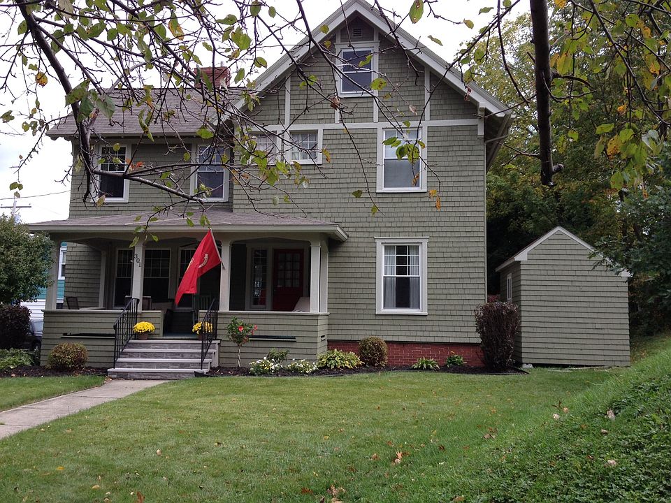 Storage shed & large porch