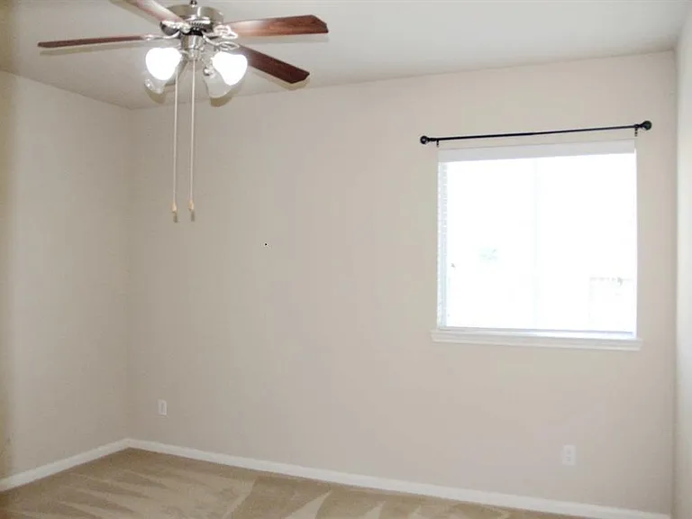 7310 Northfork Dr — Photo 14