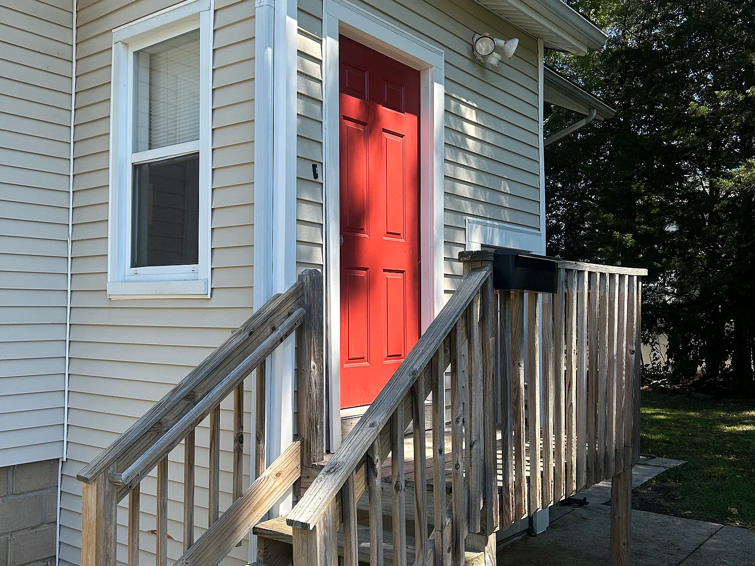 2 bed, 750 sqft, $1,950 — Photo 2
