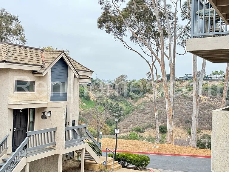 3745C Balboa Ter — Photo 23