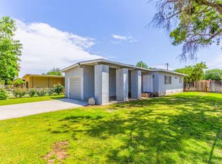 457 W Strother Ave, Fresno, CA