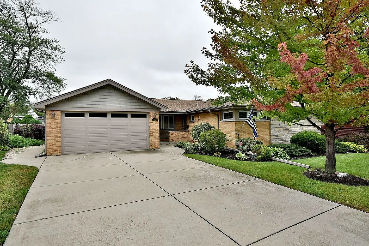 441 E Atwater Ave photo 1