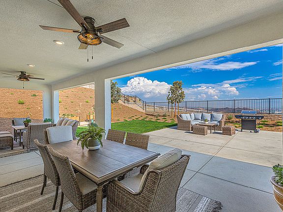 WR Orchard Plan 9 Model Home