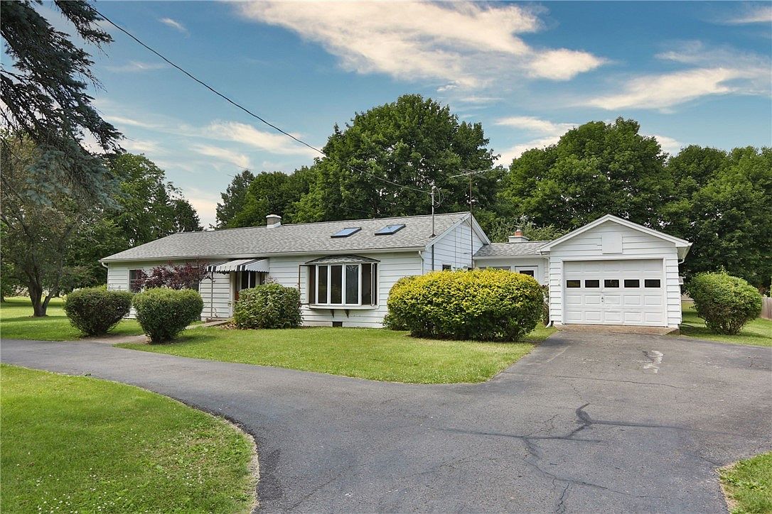 48 Mary St, Phelps, NY 14532 Zillow