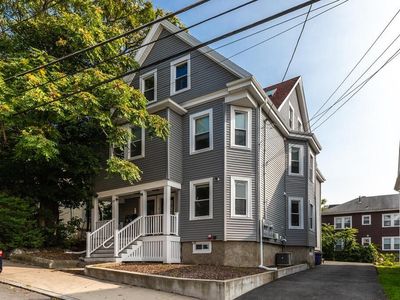 33 Starbird St Unit 1, Malden, MA, 02148