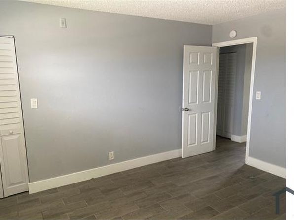 201 NW 32nd Ct APT 210