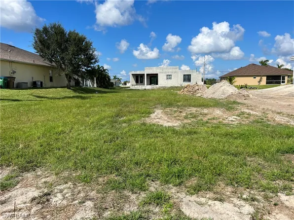 114 SW 36th Pl, Cape Coral, FL 33991
