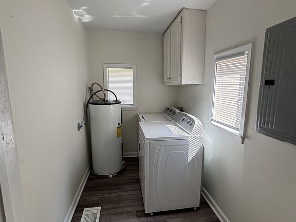 2nd image of 524 Old Cotton Gin Rd
