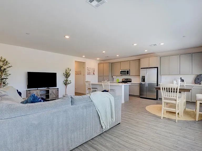 1545 Eliana Crossing Pl #2 — Photo 2