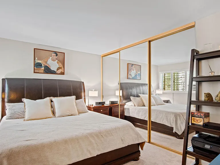 11645 Montana Ave #228 — Photo 14