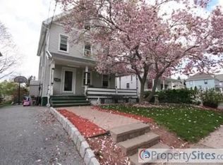 304 Walnut St, Peekskill, NY 10566