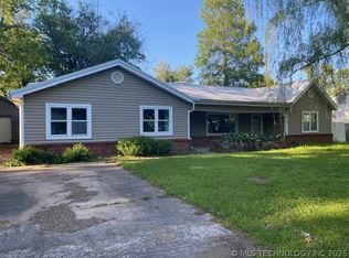2216 Sallie St, Muskogee, OK 74403