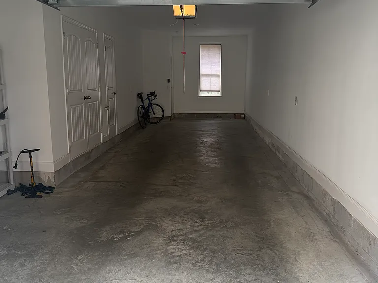 201B Burns Ave — Photo 14