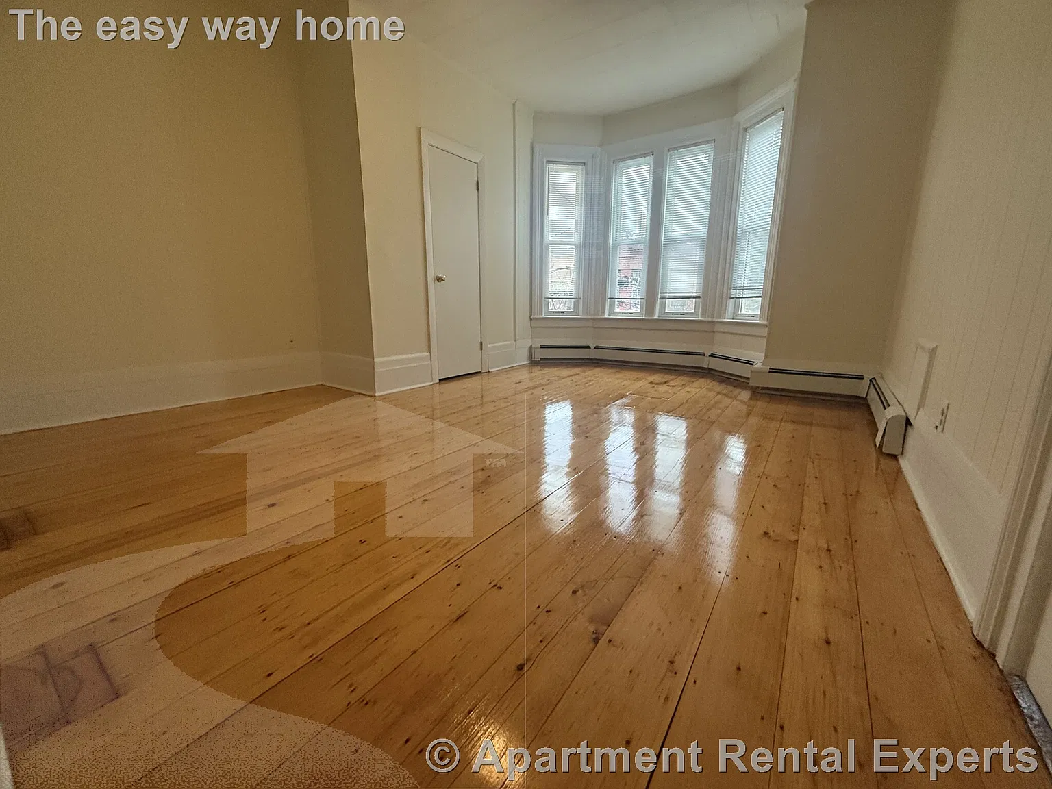 48 Florence St — Photo 2
