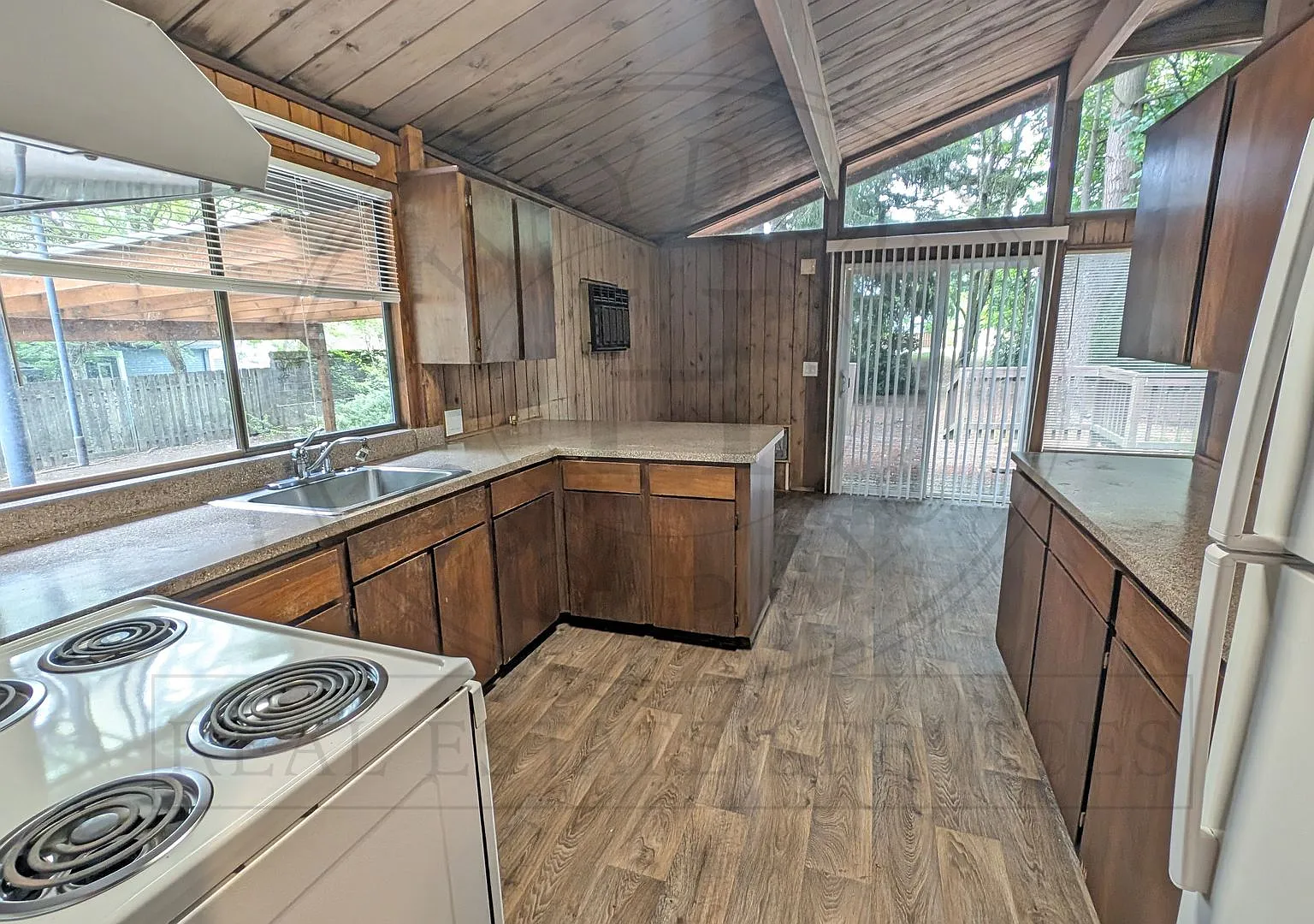 2 bedroom 2 bath single level home — Photo 4