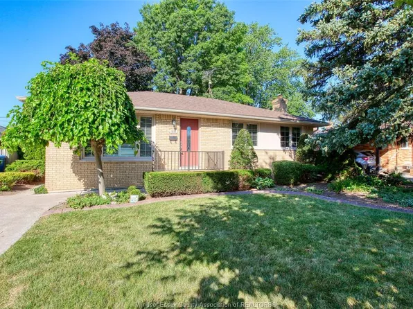 1233 Matthew Brady Blvd, Windsor, ON N8S 3K2